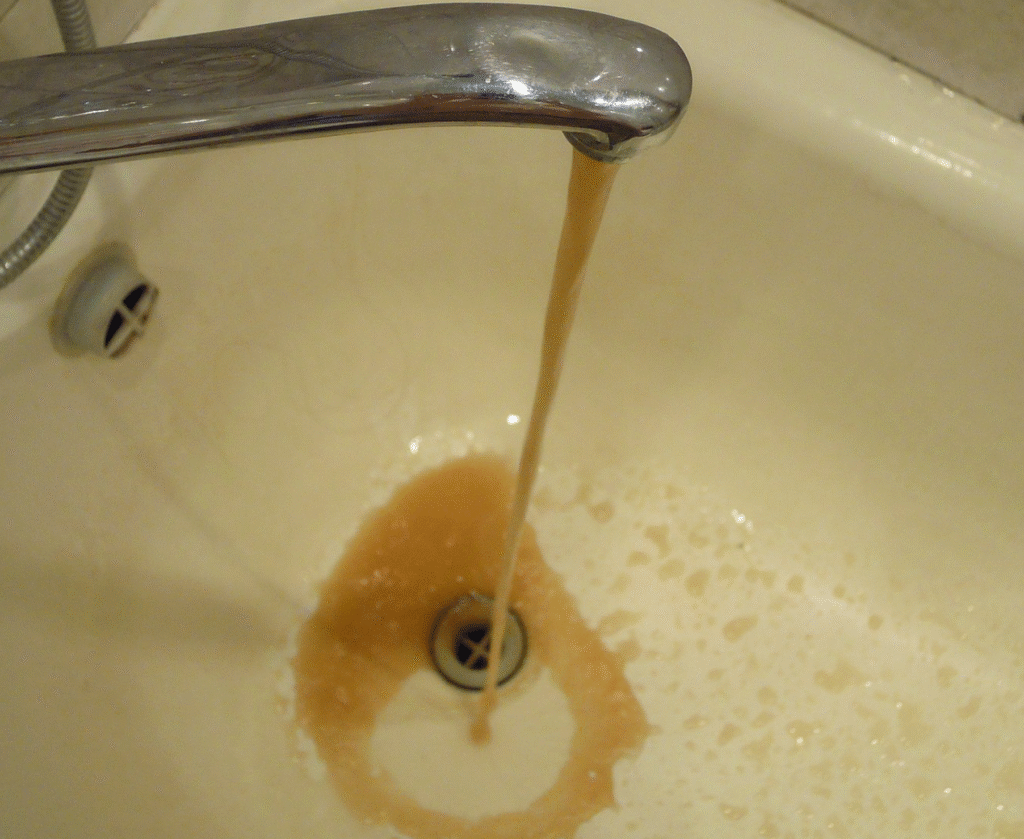 yellow-water-from-tap